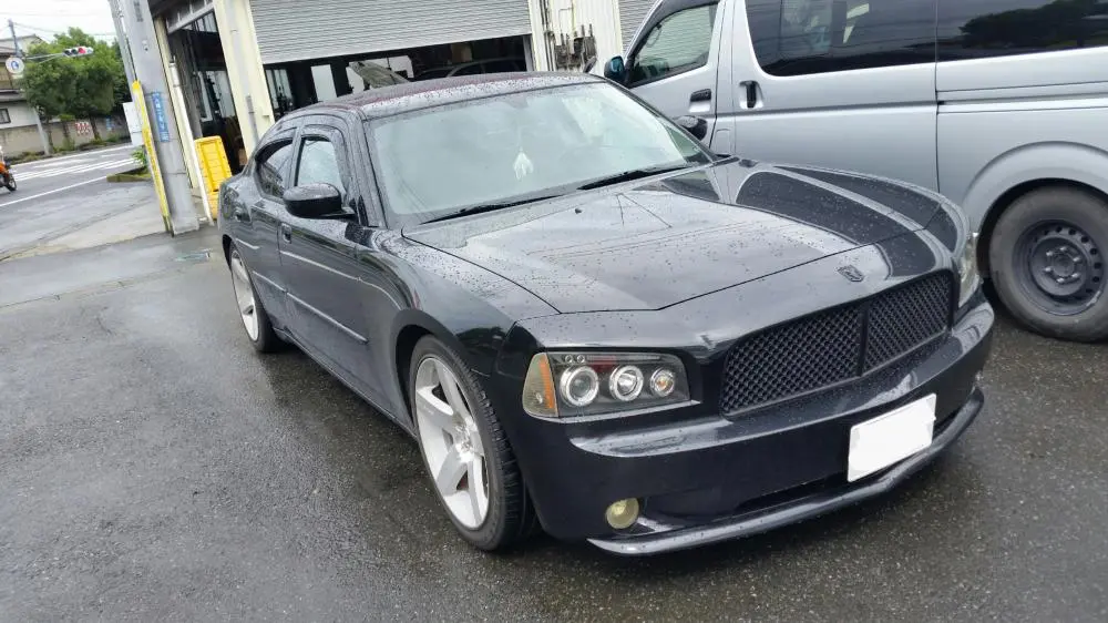 ダッジ チャージャー ライト（電気）廻り修理 - ブログ - 坂戸の自動車